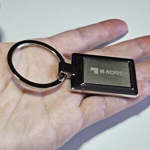 Silver Tone Maryland National Capital Park And Planning Commission Logo Keyring